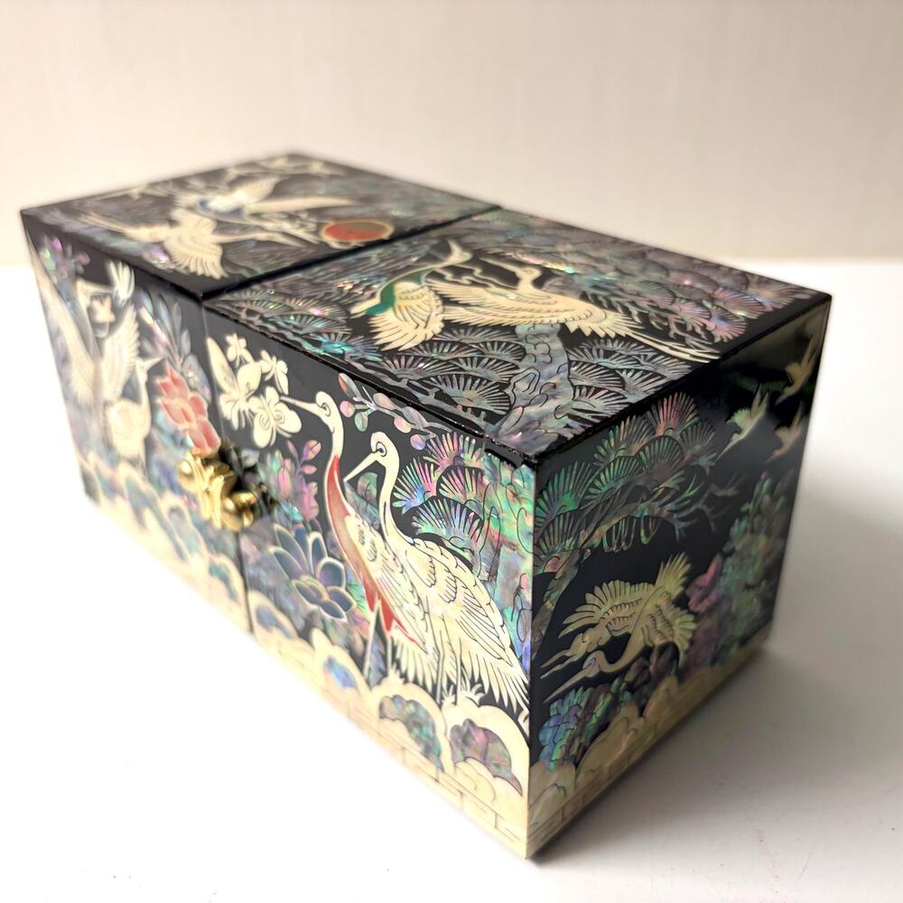 Vintage Asian Mother of Pearl Black Laquer Wood Jewelry Box Hinged AS IS